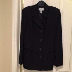 Women’s black blazer. Perfect condition
